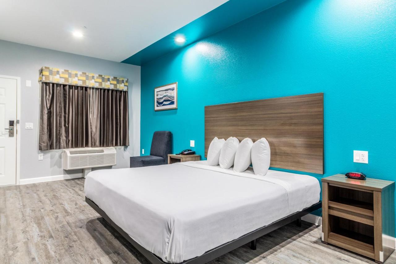 Americas Best Value Inn & Suites Kingwood Iah Airport Humble Exterior foto